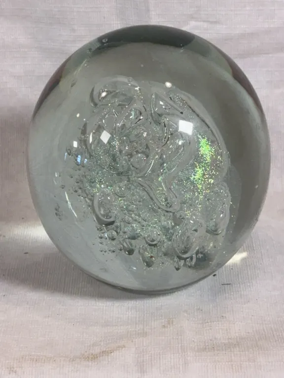 Paperweight