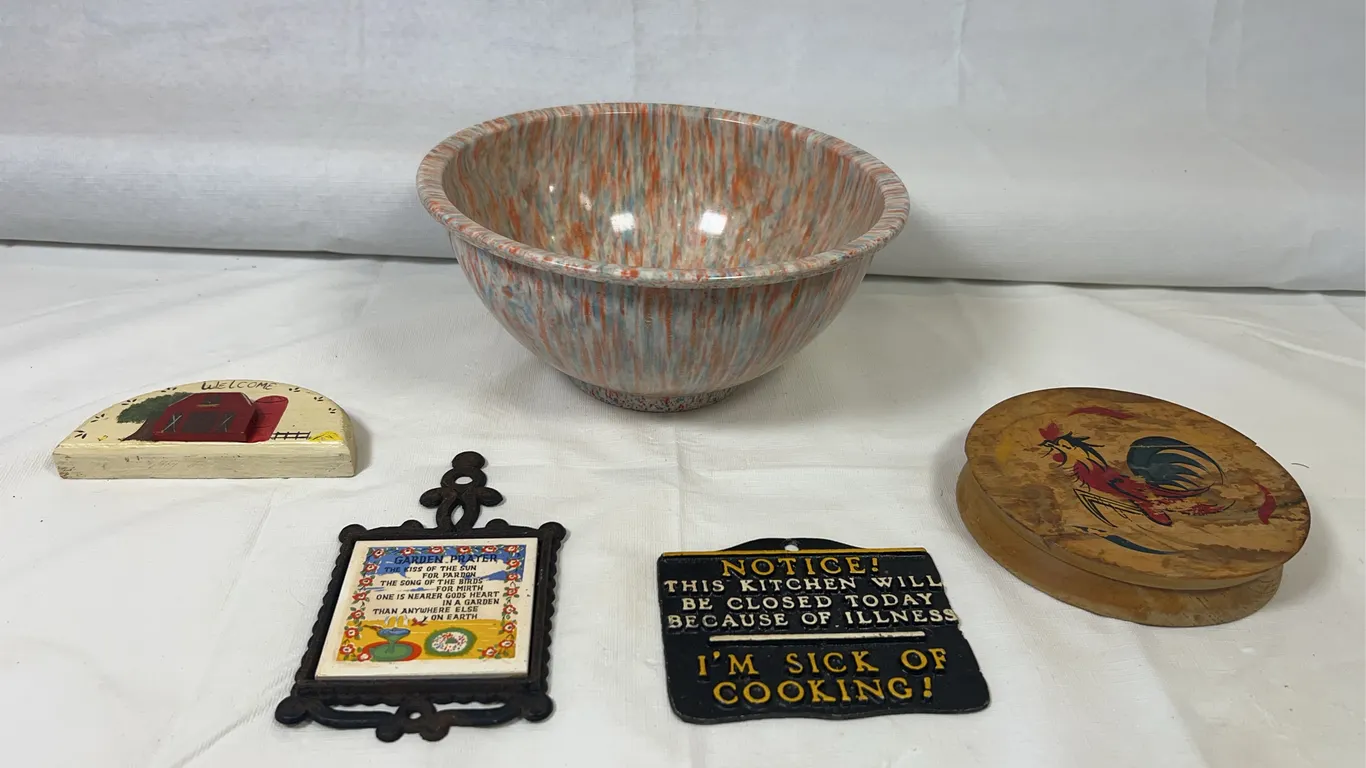 Texas Ware Confetti Bowl & VTG Kitchen Decor