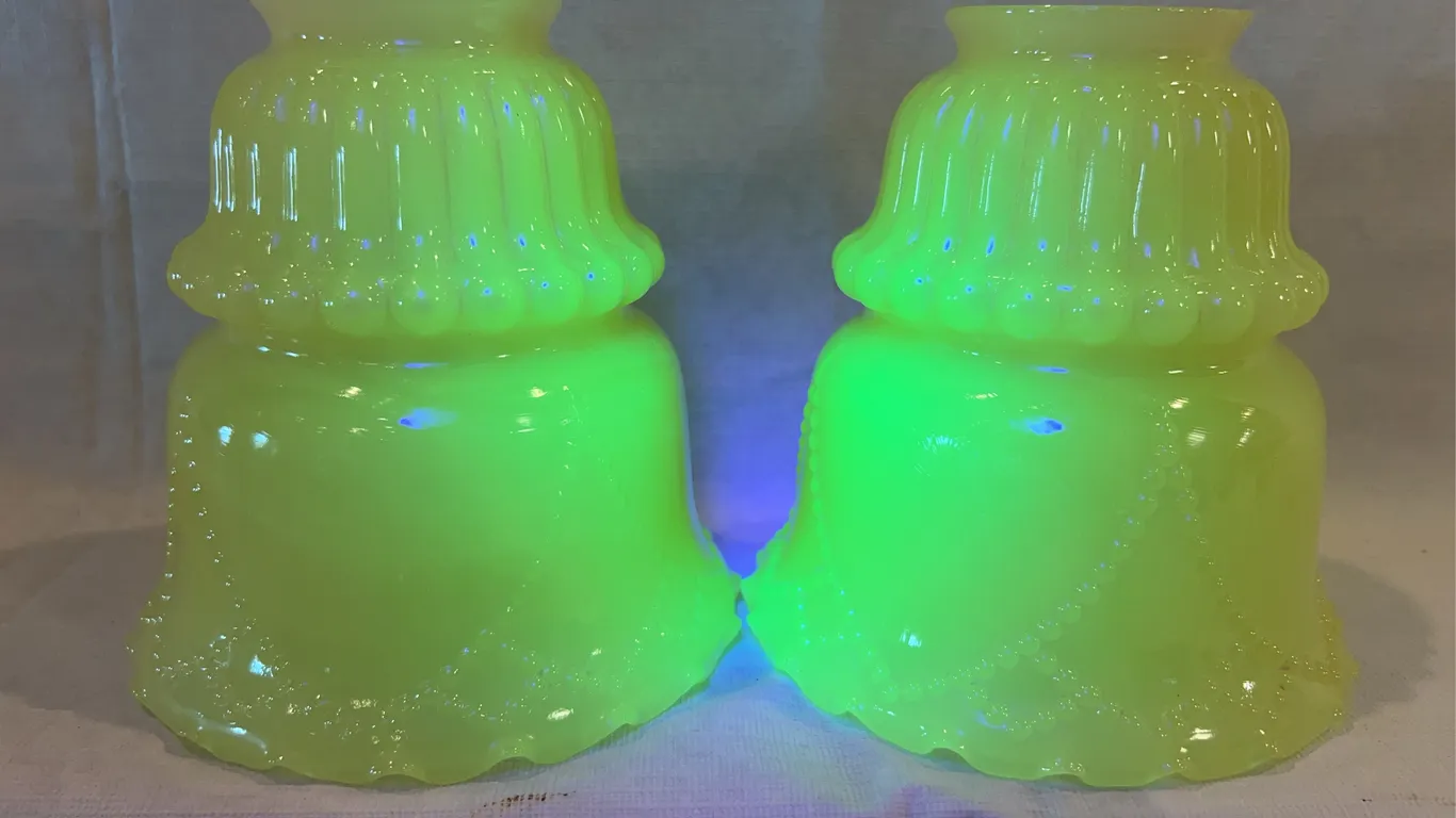 Art Deco Custard Lamp Shades - Glows!