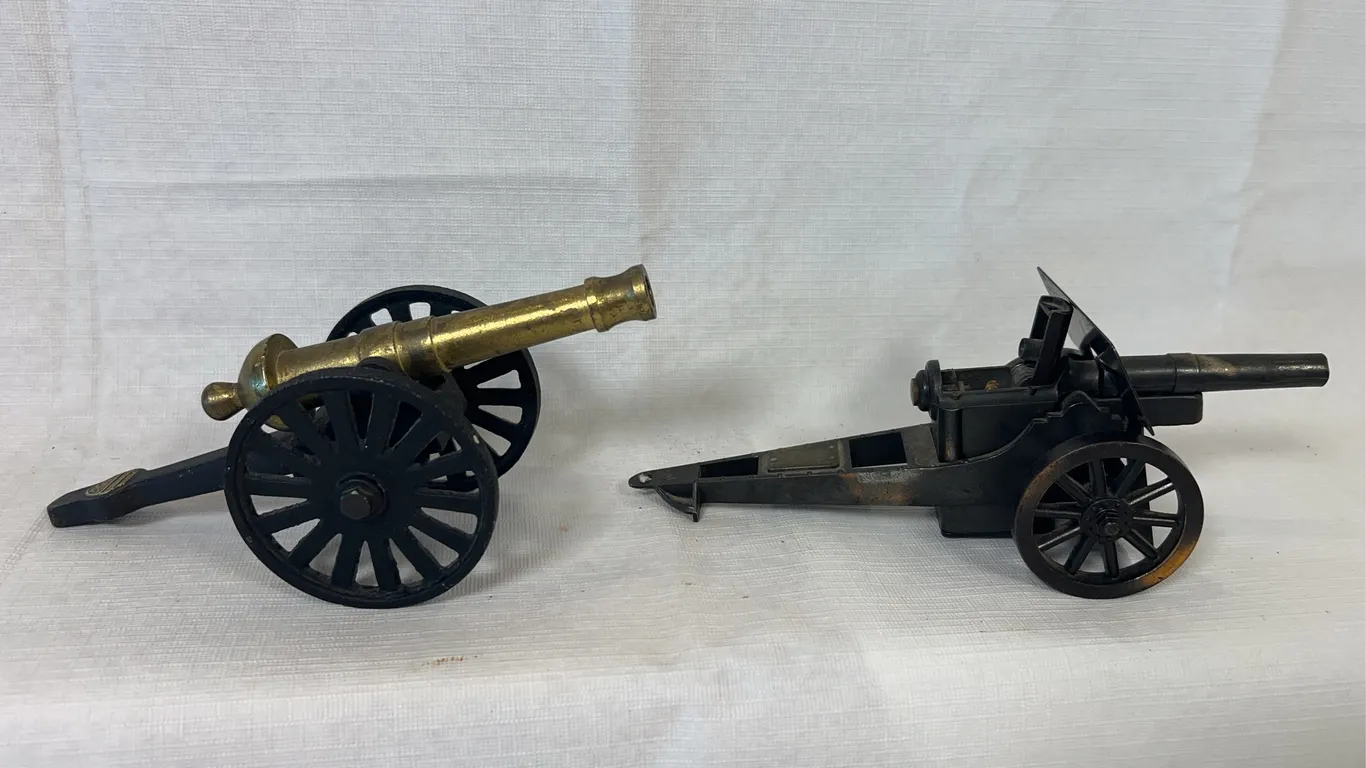 Cannon Lighter & Cannon Model