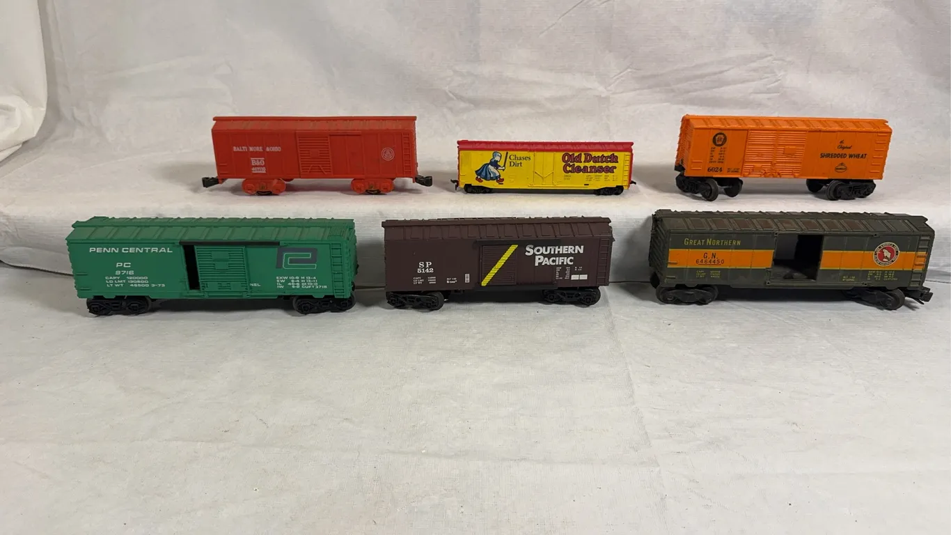 Lionel, K-Line and Other Boxcars