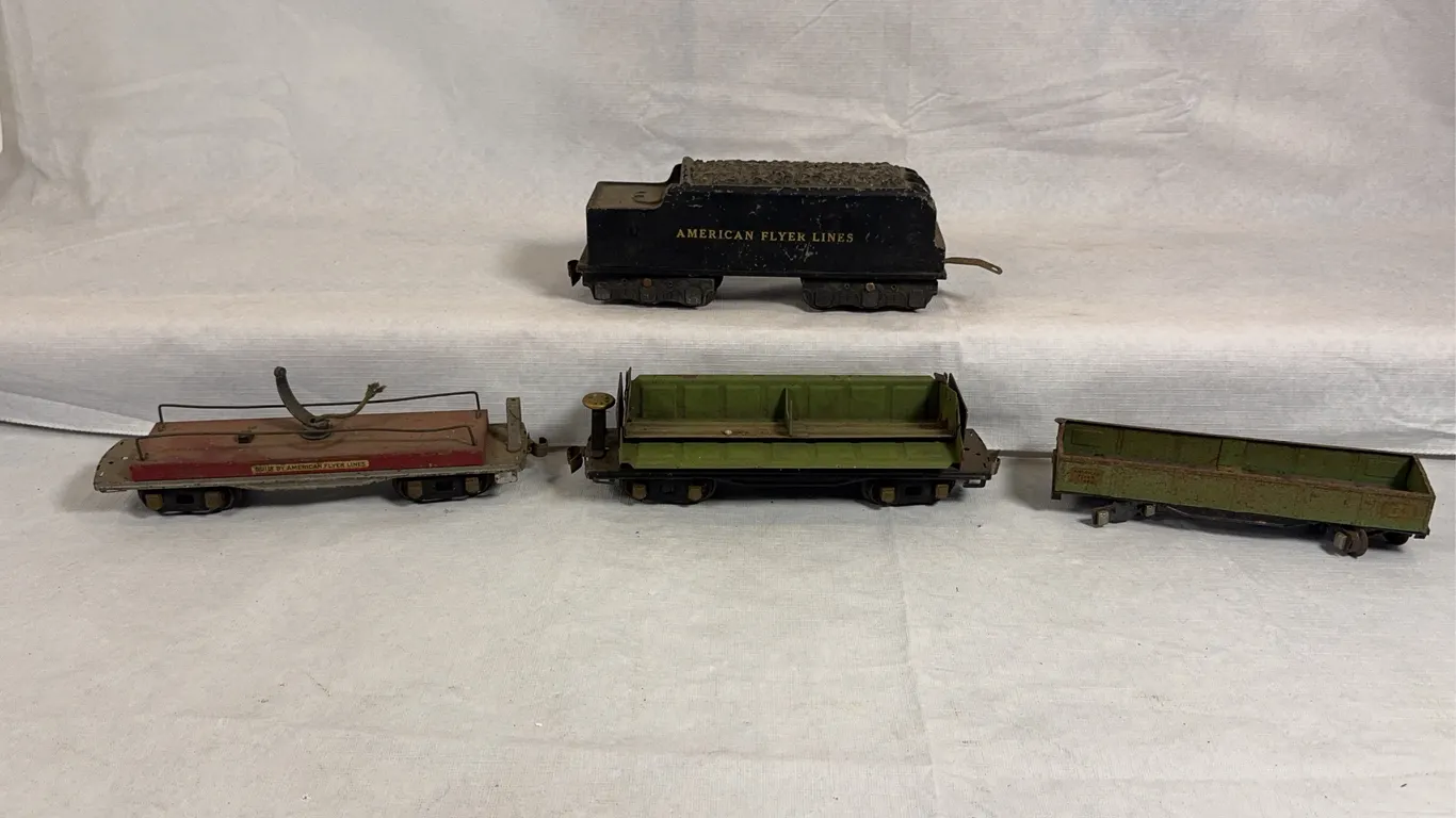 American Flyer Lines Metal Train Cars