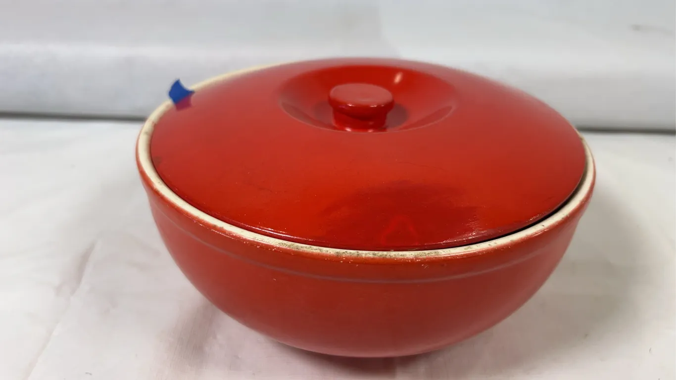 VTG Universal Pottery Casserole