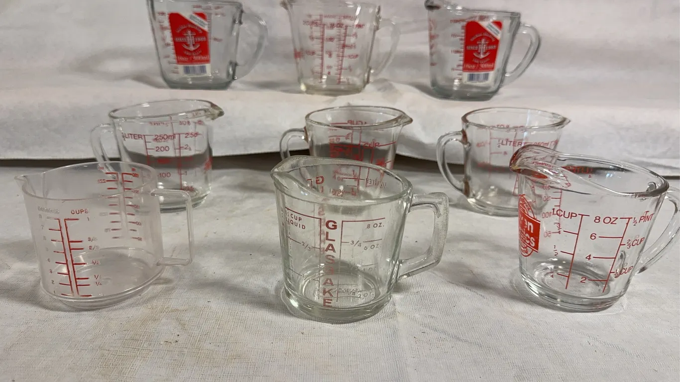 Glass Measuring Cups