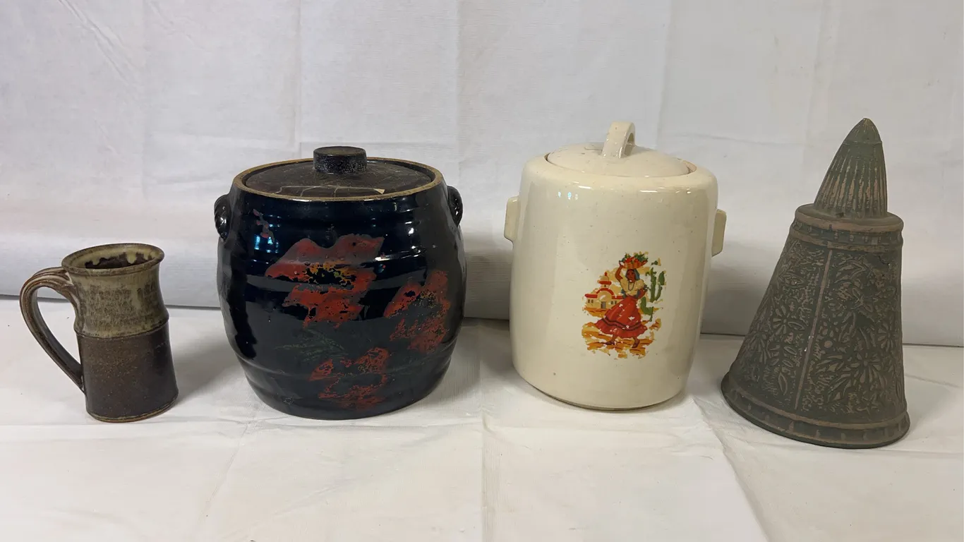 Primitive Pottery