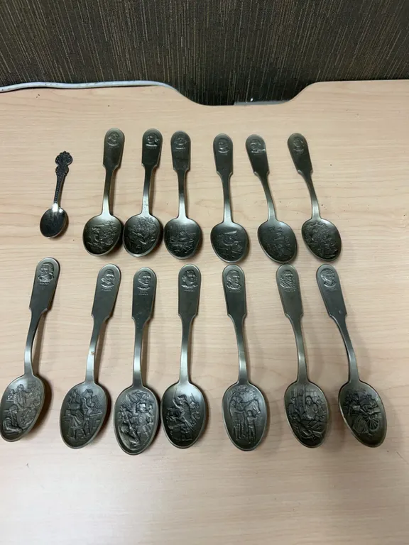 American Historical Figures and States Collector Spoons
