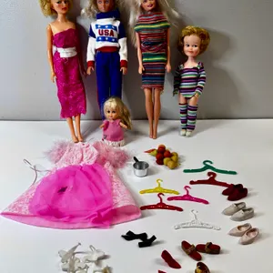 Barbie and More Dolls, Clothing & Accessories