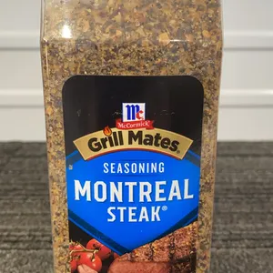 *NEW* McCormick Grill Mates Montreal Steak Seasoning, 29 OZ - Best By: Not Visible