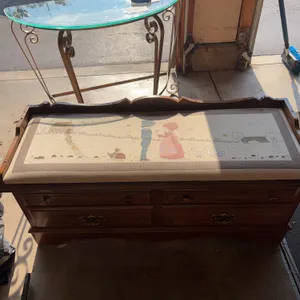 Cedar Chest With Cushion Top