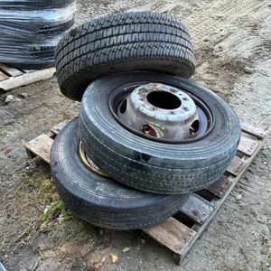 PALLET OF (3) TIRES 225/70R19.5, 275/70R18, 215/75R17.5