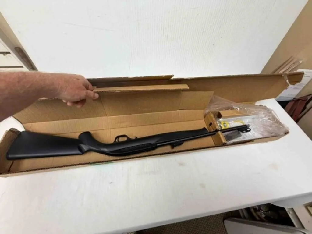 Mossberg MDL702 22LR Rifle