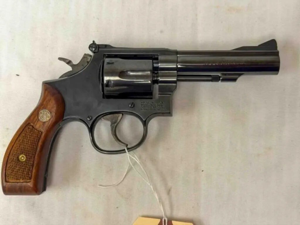 Smith & Wesson 15-7 38 Spec Revolver
