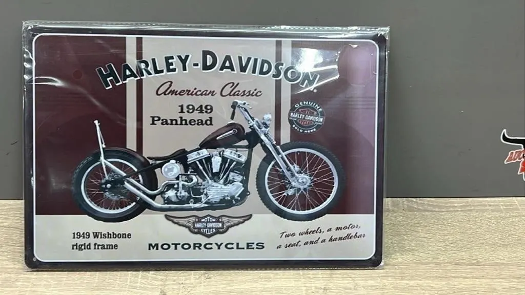 Decorative Metal Sign 8" x 12". Harley Davidson