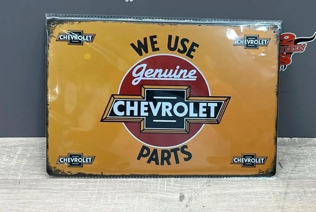 Decorative Metal Sign 8" x 12". Chevrolet Genuine