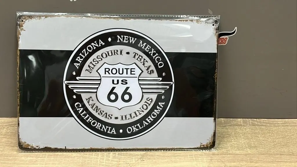 Decorative Metal Sign 8" x 12". Route 66.