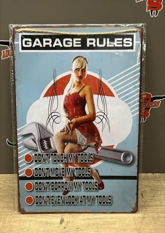 Decorative Metal Sign 8" x 12". Garage Rules.