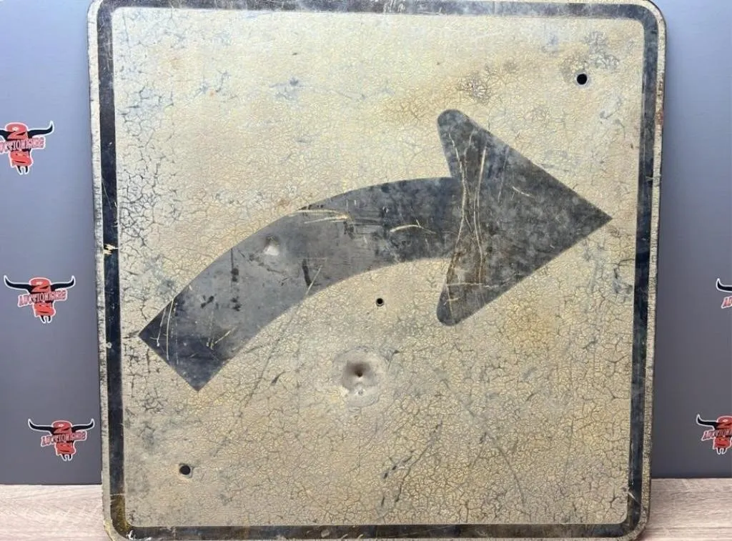 Decommissioned Right Hand Curve Sign, 24"H.