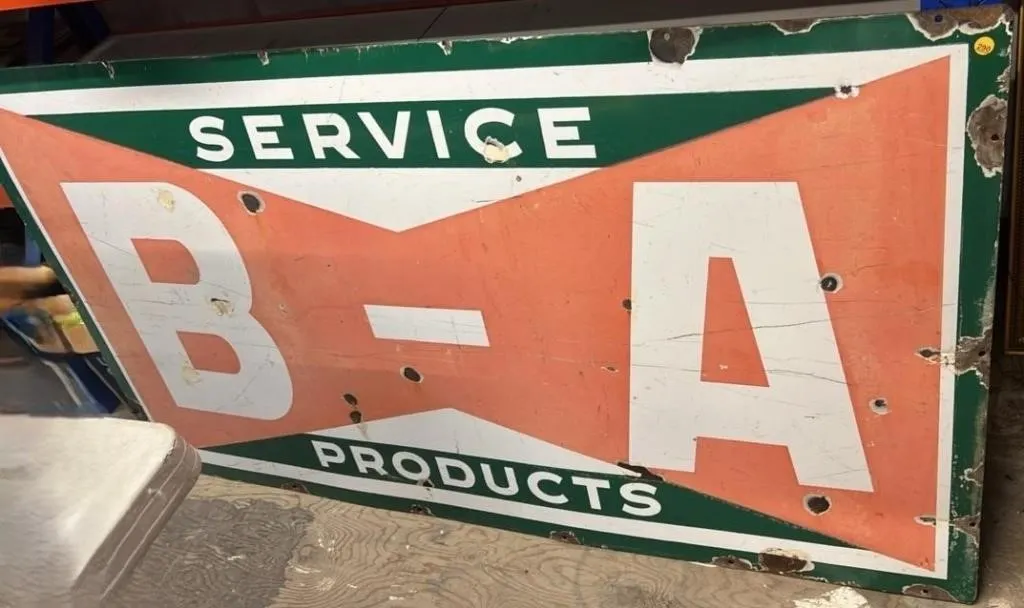 Original Single Sided Bowtie British American Oil