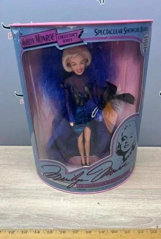 14" Marilyn Monroe Collector Series Doll.