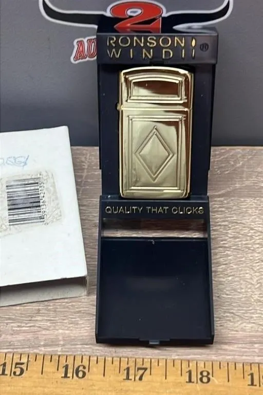 Ronson Brass Cigarette Lighter. #DC