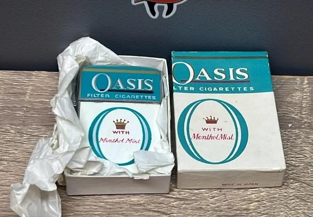 Vintage Oasis Cigarettes Lighter w/Original Box.