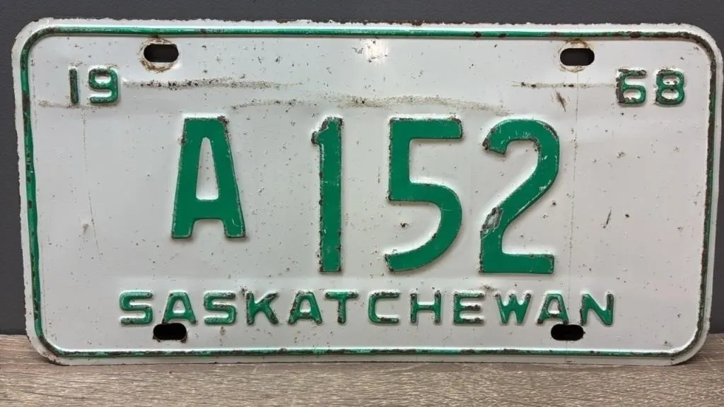 1968 Sask. Heavy Truck License Plate.