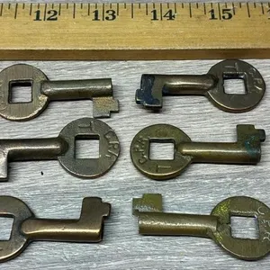 6 CPR Keys. *SC
