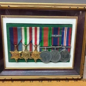 Framed WWII Canadian War Medals.  *SC