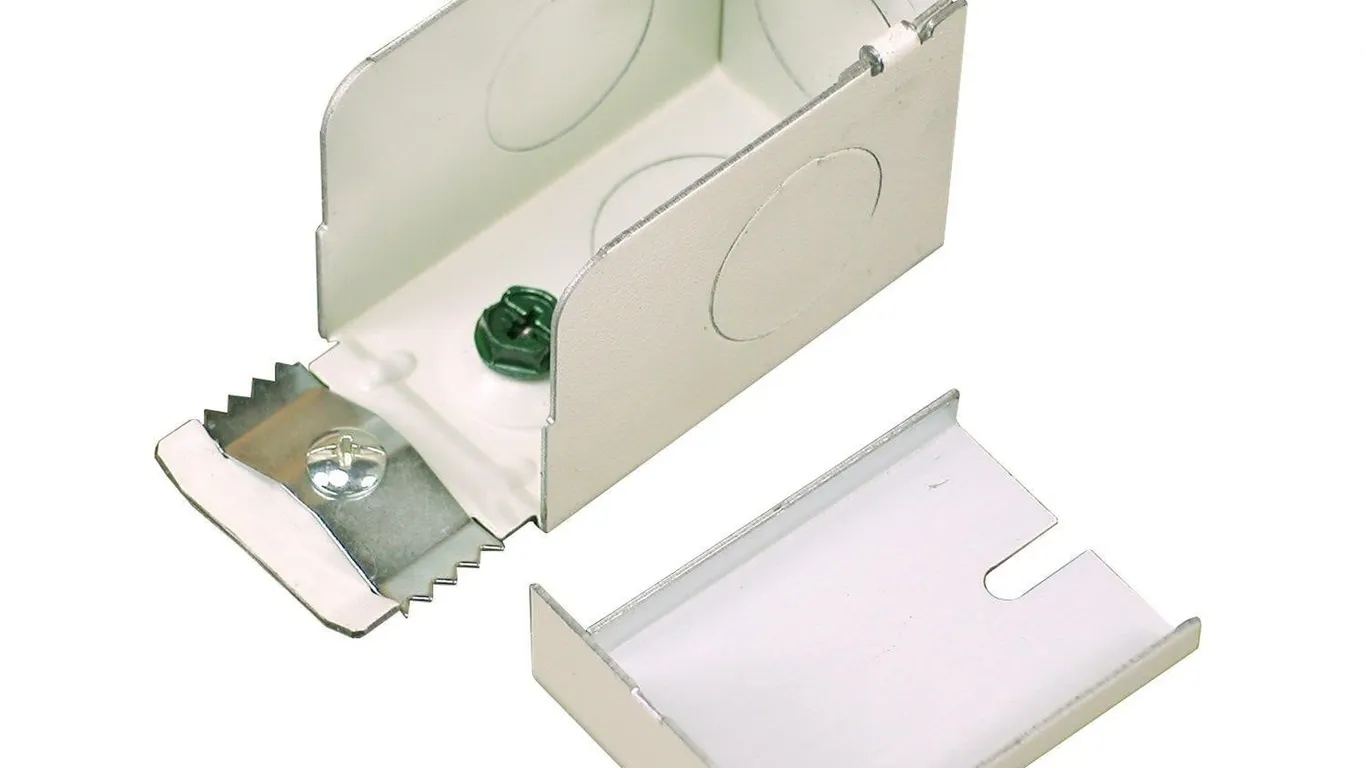 Wiremold V2010A2 12 Conduit Fitting