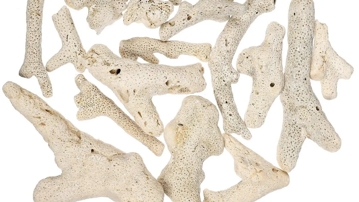 Ultechnovo Natural Crushed Coral Aquarium Gravel
