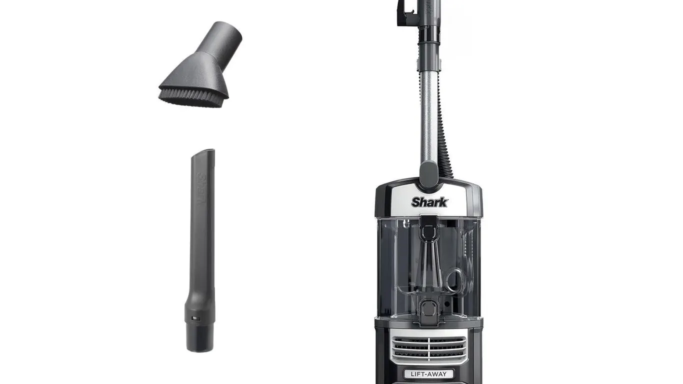 Shark UV730 Navigator Lift-Away Upright Vacuum