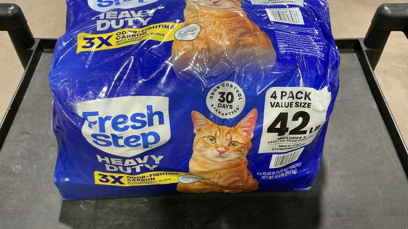 Fresh Step Heavy Duty Clumping Cat Litter 42lb 4pk