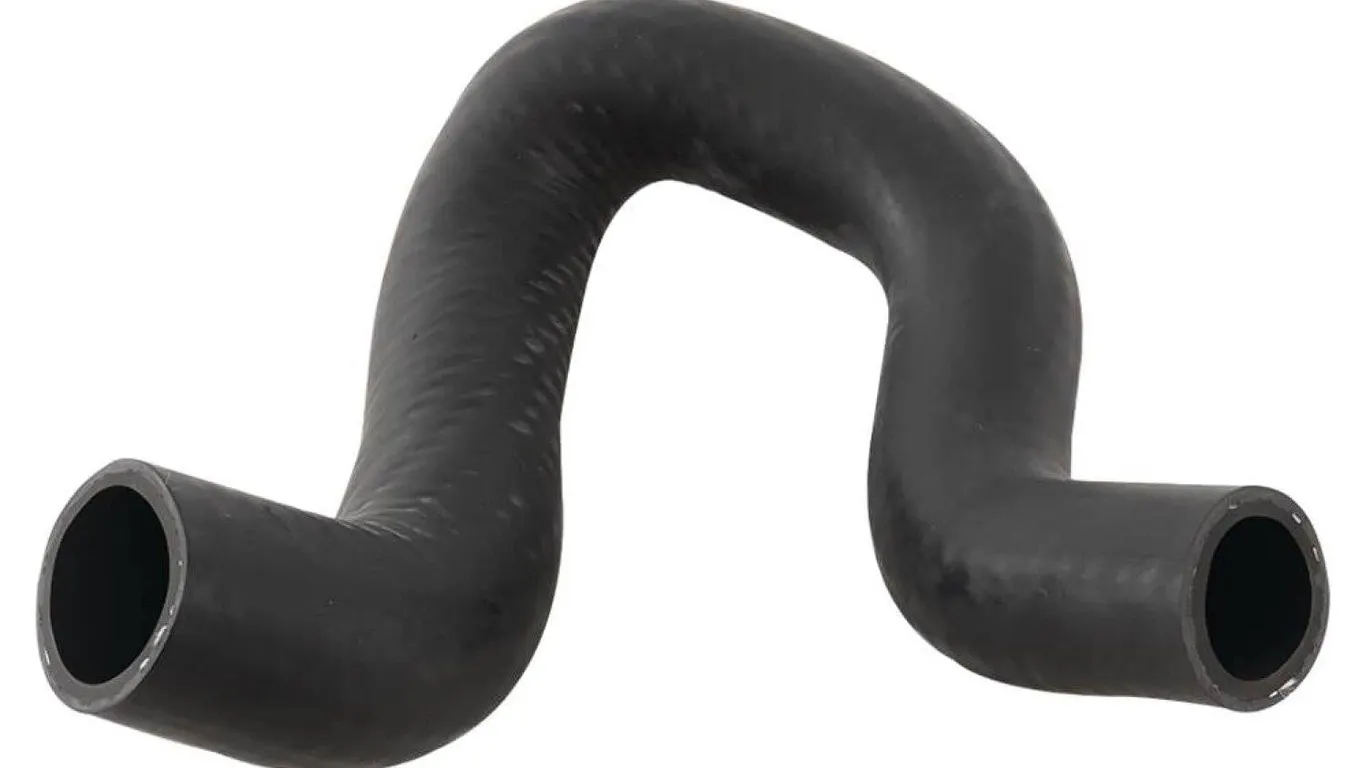 Complete Tractor Kubota Lower Radiator Hose 1 Inch