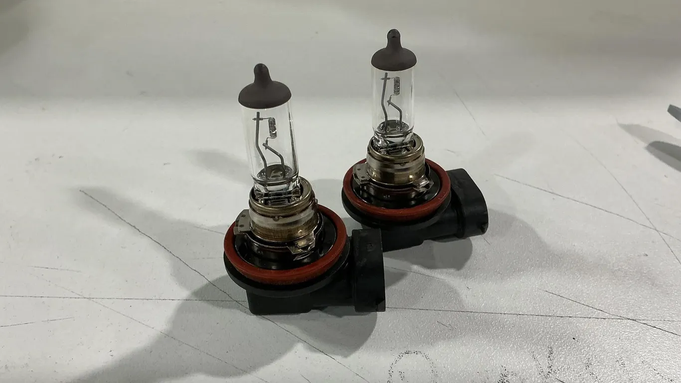 Sylvania H11 XtraVision Halogen Headlight Bulb 3PK
