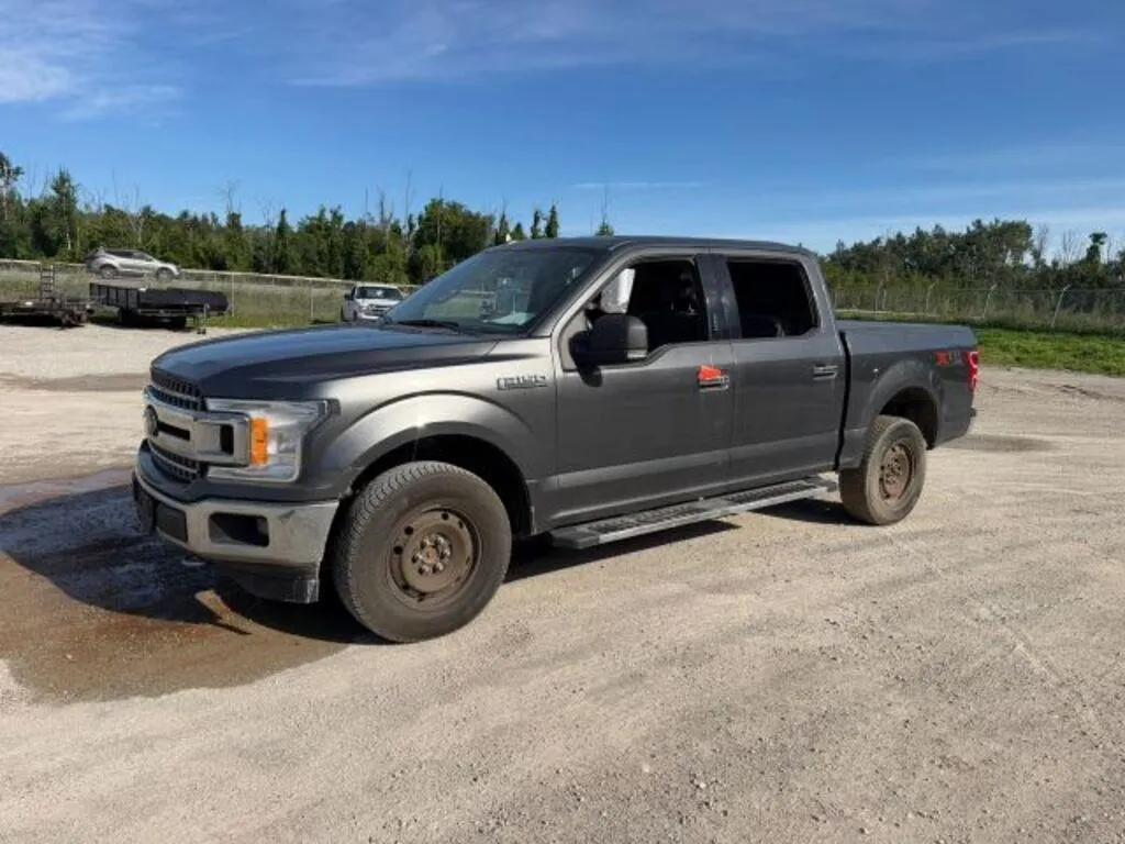 2018 Ford F-150 XLT Crew Cab 4x4 Pickup Truck 1FTE