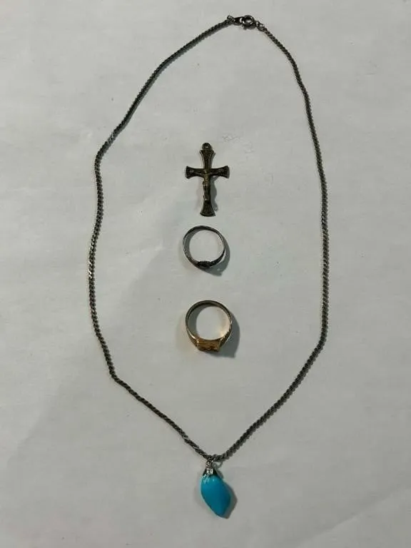 Vintage jewelry, lot rings necklace, etc.