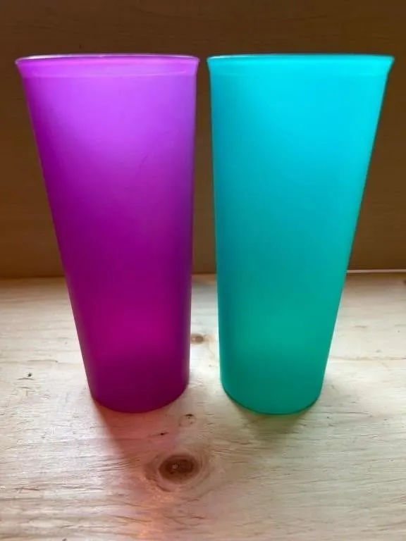 Tupperware plastic drinking cups