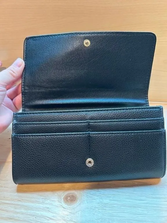 Leather fold wallet