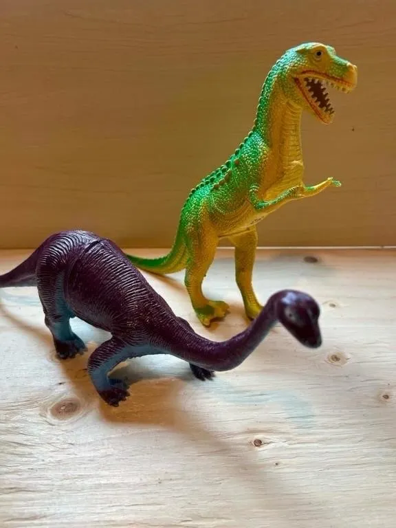 Dinosaur toy lot