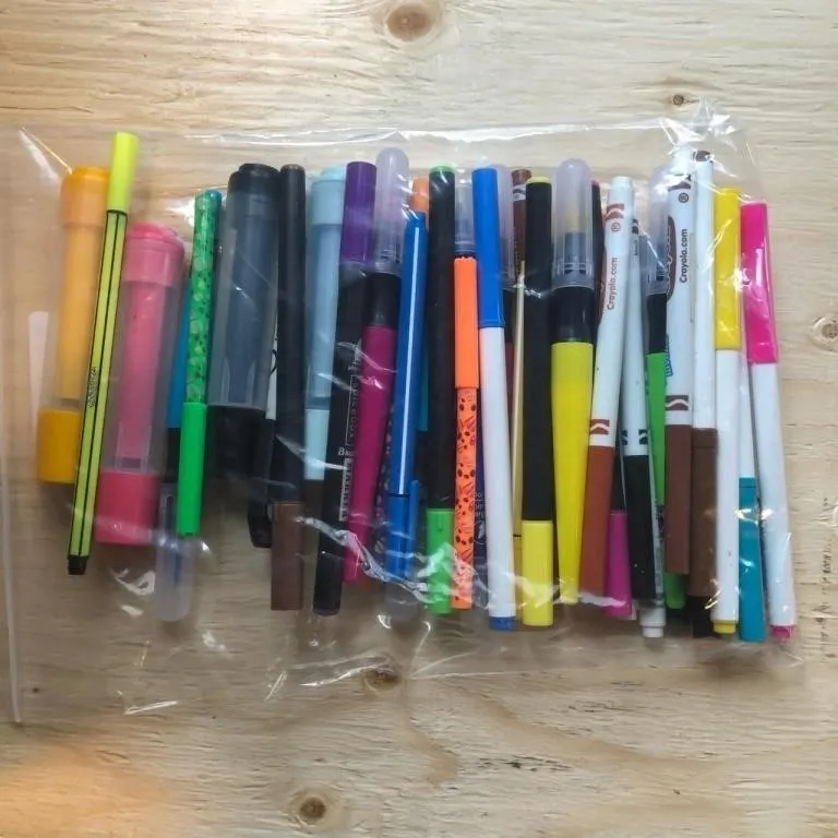 Marker and pen lot