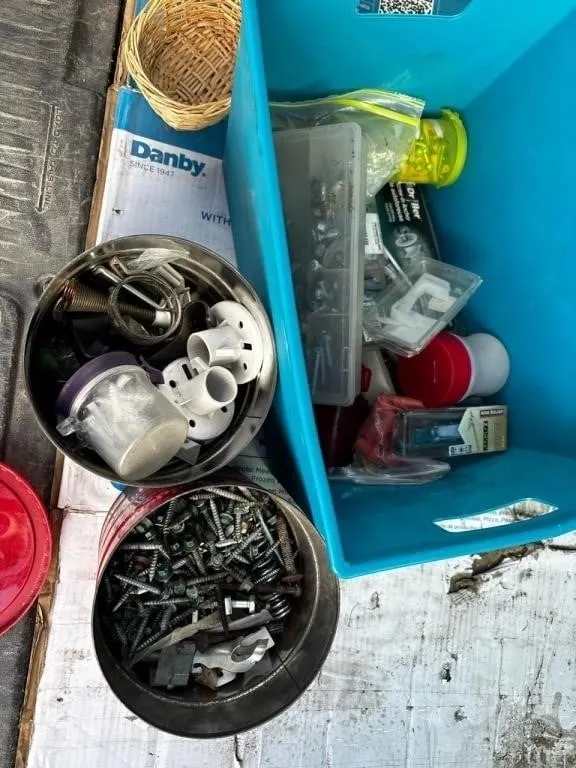 Hardware screws lot
