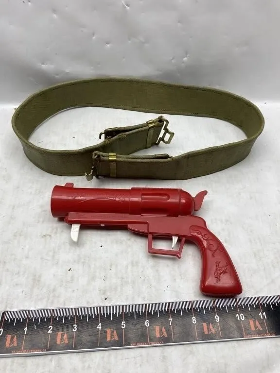 Toy Boomerang Cap Gun with Canvas Sling Belt