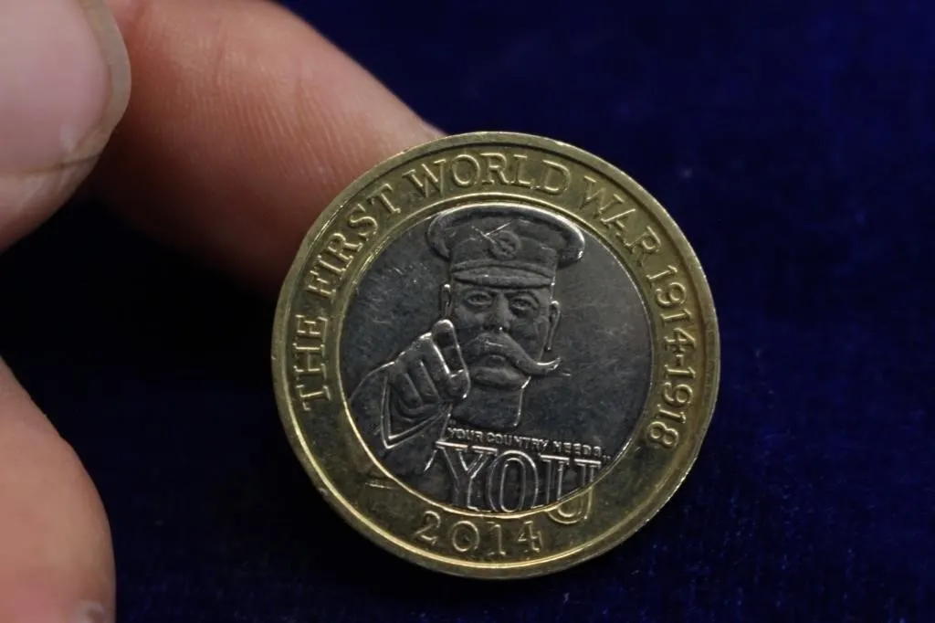 2014 UK £2 Coin - WWI Kitchener 'Your Country