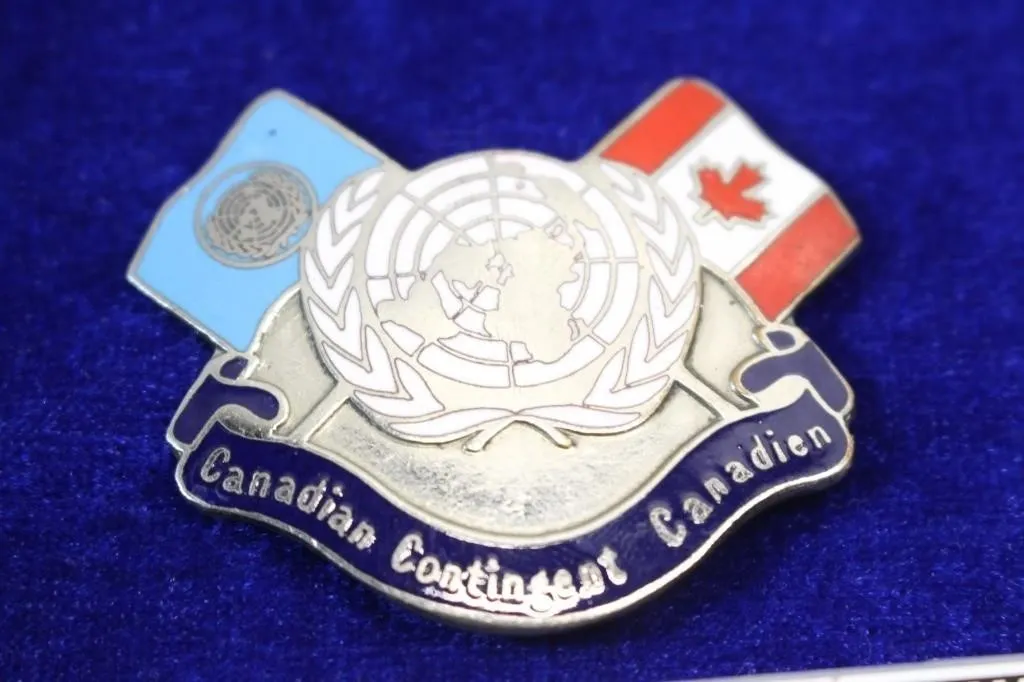 Canadian United Nations Contingent Badge