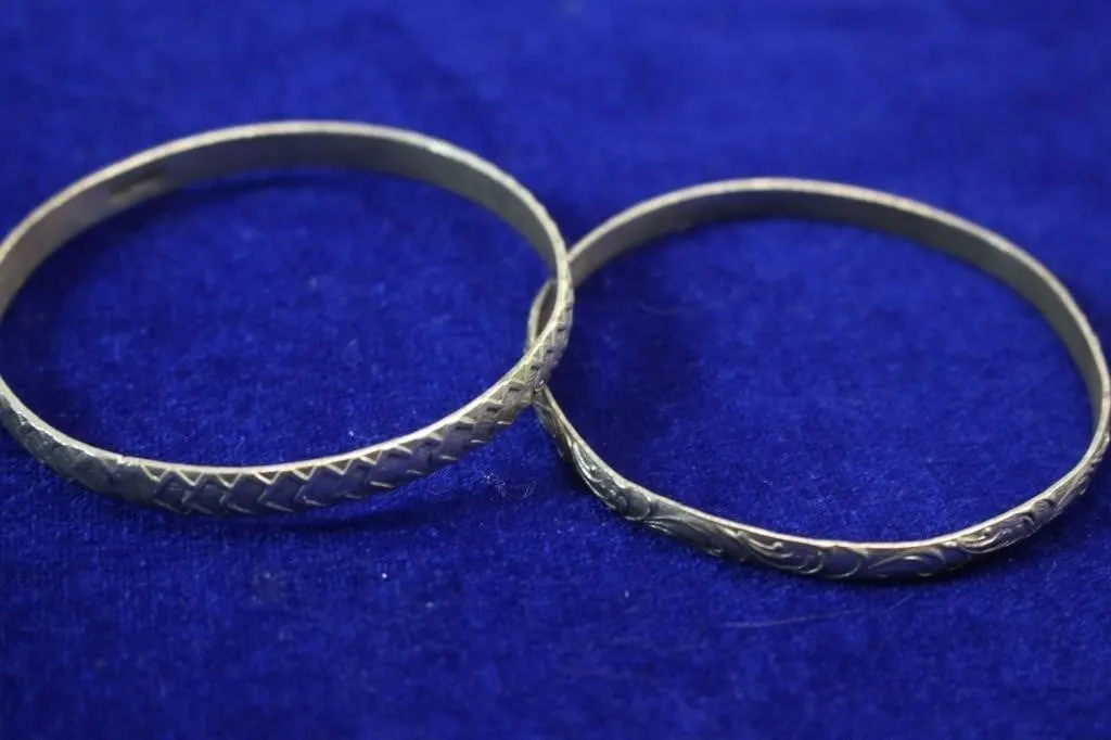 Pair of Patterned Bangle Bracelets