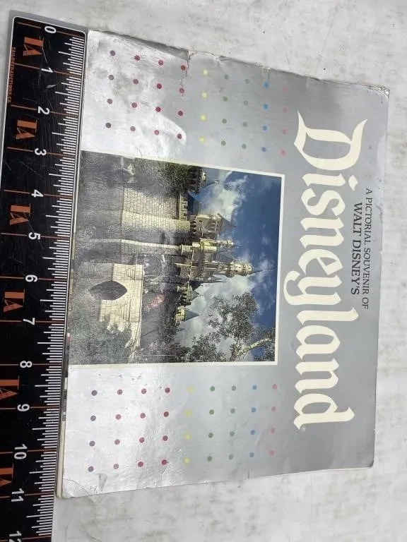 Disneyland Pictorial Souvenir Book, Walt Disney's