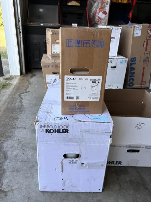 Kohler Toilet Bowl & Toto Top