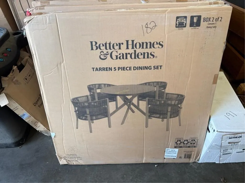 Better Homes & Gardens Table