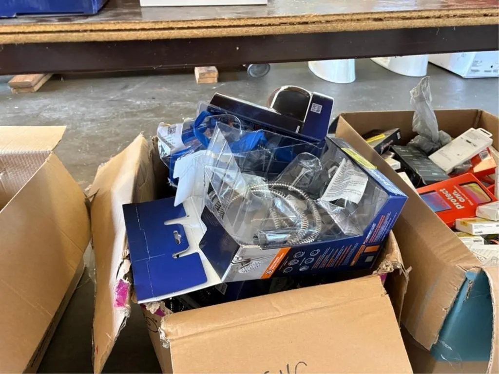 Box of Waterpik Powerwands