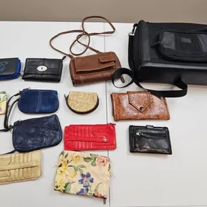 13pc Handbags, Wallets & Wristlets Assortment